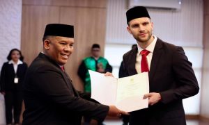 Maarten Paes Bikin Panas Bangku Cadangan Kiper Timnas Indonesia