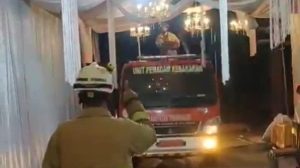 Pasang Tenda Hajatan Bisa Didenda Ratusan Juta