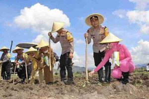 Polres Trenggalek Dukung Asta Cita Lewat Sektor Pertanian
