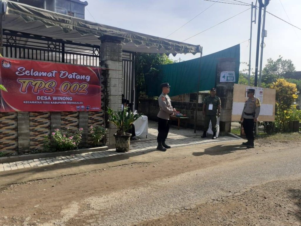 Polres Trenggalek Gelar Patroli Skala Besar untuk Amankan Pilkada 2024