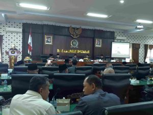 Rencana Pembangunan Berkelanjutan Ala Mas Ipin Melalui R-APBD 2025