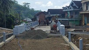 Warga Berharap Pembangunan Jembatan Gembes Lekas Rampung