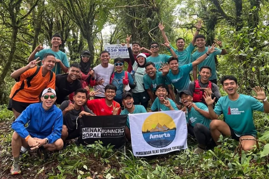 Dua Jalur Pendakian Gunung Sengunglung Cocok untuk Pemula