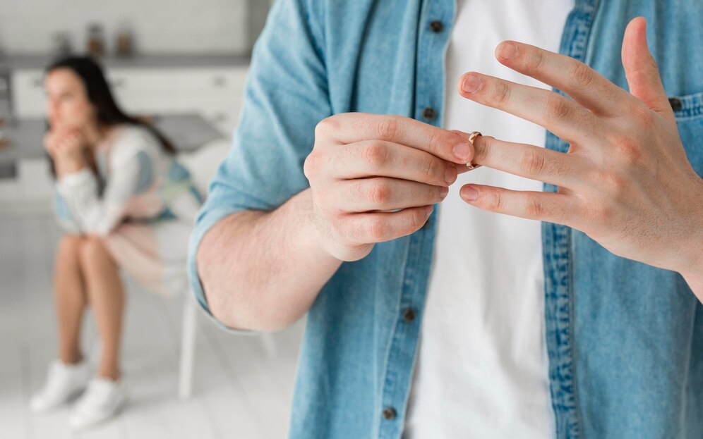 Waspada 3 Faktor Penyebab Sindrom Othello yang Memicu Cemburu Buta