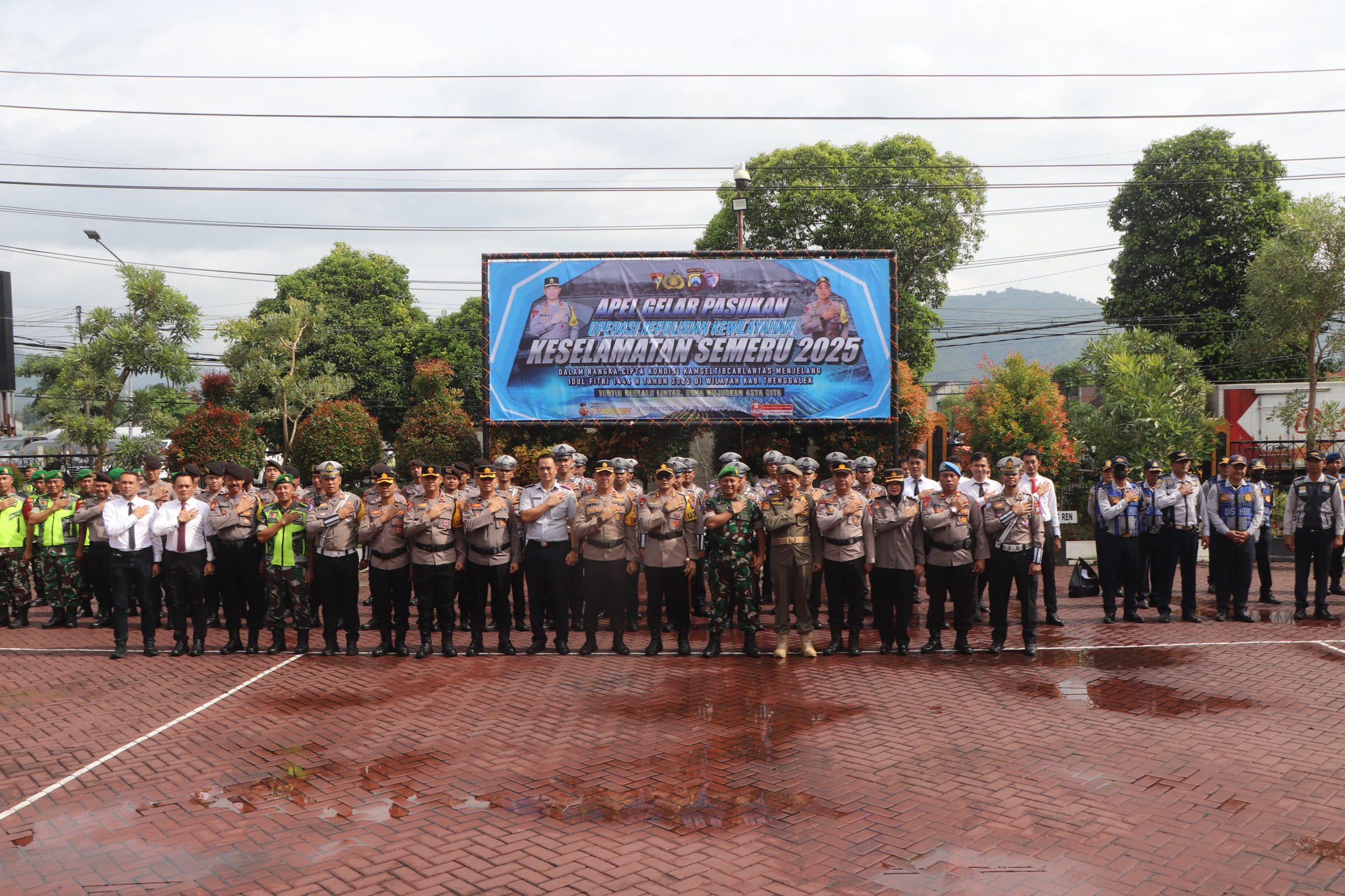 Personel dan Lokasi Operasi