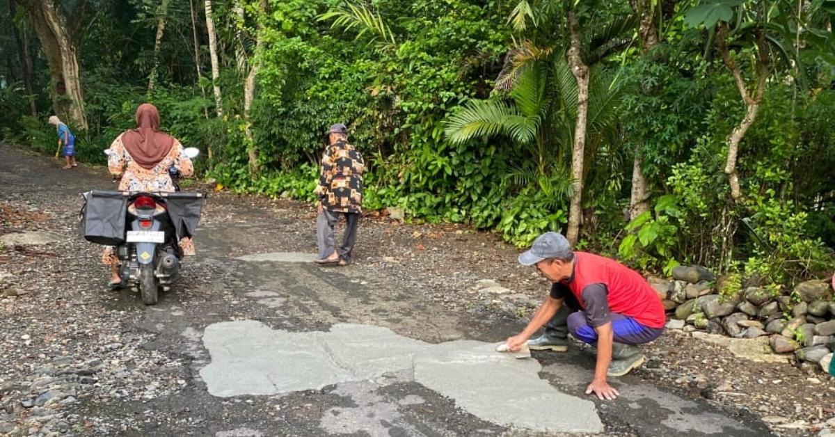 Status Jalan Desa Ngadimulyo Masih Menggantung
