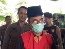 Terdakwa Kiai Hamili Santriwati Bayar Restitusi Rp 106 Juta kepada Korban