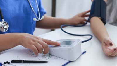 Tips Kendalikan Kolesterol Saat Ramadhan