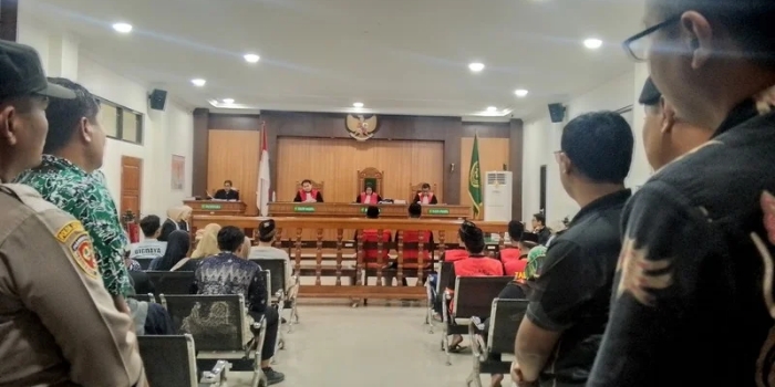 Pesilat Pelaku Perusakan Polsek Watulimo Divonis 6,5 Bulan
