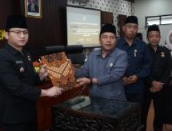 DPRD Trenggalek Sahkan Ranperda Perubahan APBD 2025, Anggaran Capai Rp1,93 Triliun