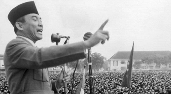 Latar Belakang Dekrit Presiden Soekarno 1959