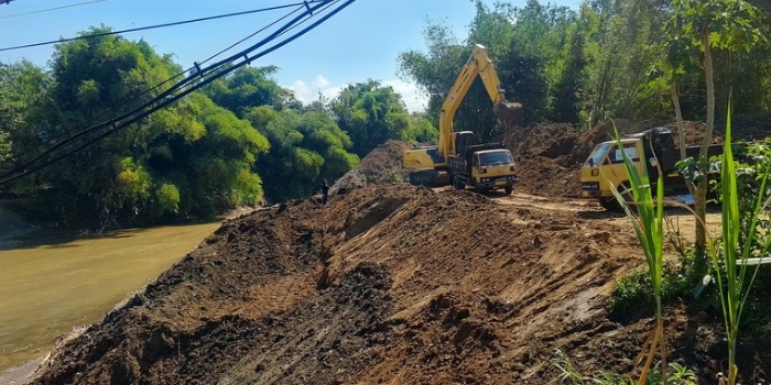 Normalisasi Sungai Ngasinan Picu Protes Warga