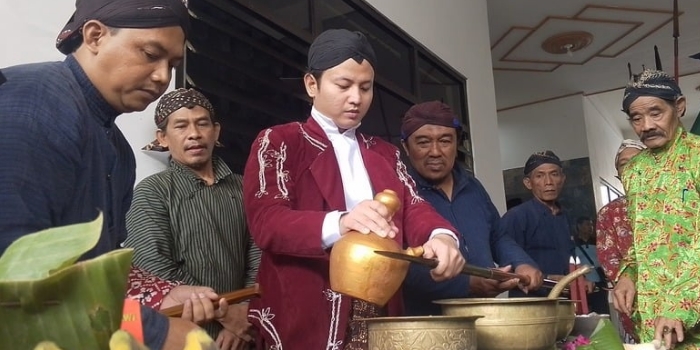 Tradisi Jamasan Pusaka Jelang Hari Jadi Trenggalek ke-831