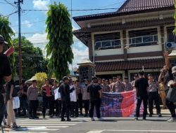 DPRD Trenggalek Hentikan Sementara Kunker Antisipasi Gejolak Demonstrasi