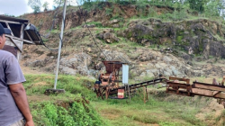 Warga Ngentrong Tegas Tolak Tambang Galian C